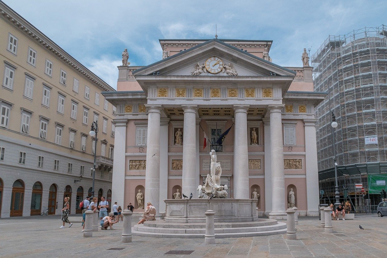 Trieste O que fazer na cidade mais subestimada da Itália • Oncotô Travel