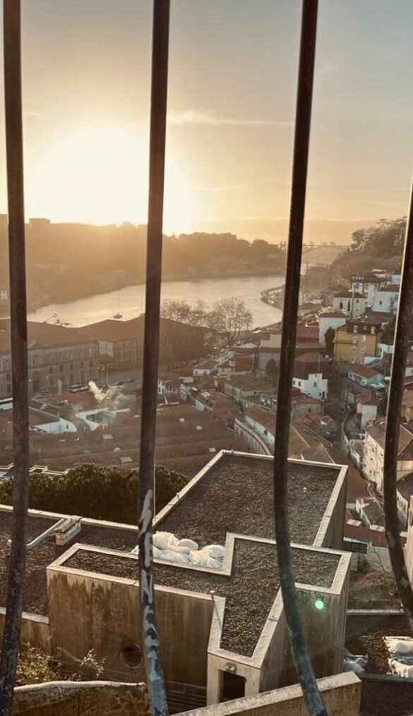 17-lugares-incr-veis-para-assistir-ao-p-r-do-sol-no-porto-oncot-travel